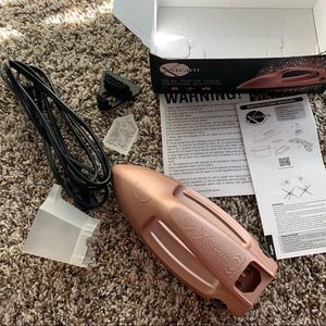 Xsteam steamer- use flat like an iron or vertical like a regular steamer